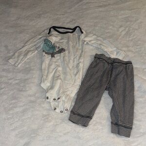 Carter's 6M White Bodysuit with turtle and Striped Pants